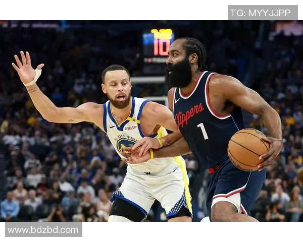 1031勇士与快船精彩对决录像回放分析与赛后点评