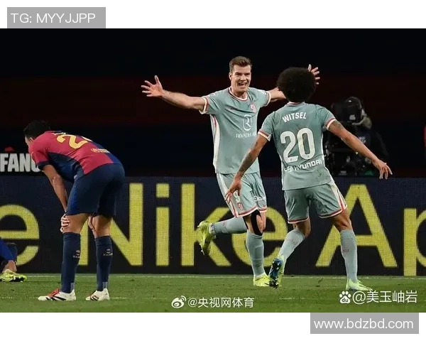 伊比萨主场迎战巴萨双方争夺西甲宝贵积分之战 伊比萨主场迎战巴萨双方争夺西甲宝贵积分之战