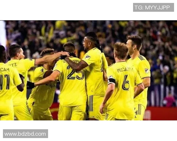 哥伦布机员与纽约红牛季后赛对决精彩回顾与分析 哥伦布机员与纽约红牛季后赛对决精彩回顾与分析